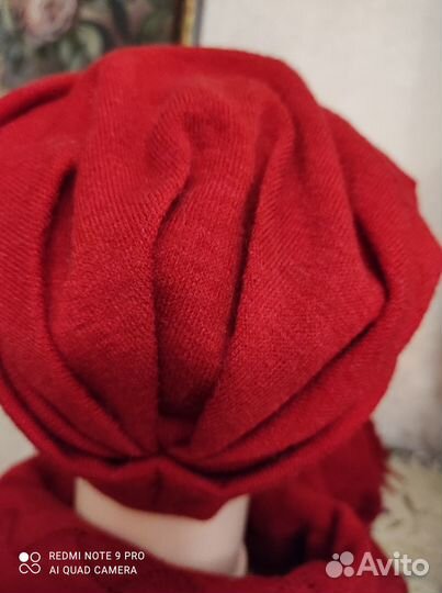 Женская шапка-чалма красная