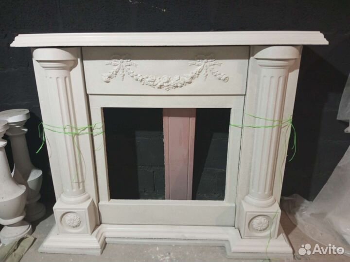 Камин из бетона королевский