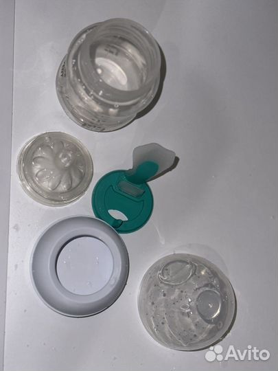 Бутылочка и соски avent и соски NUK