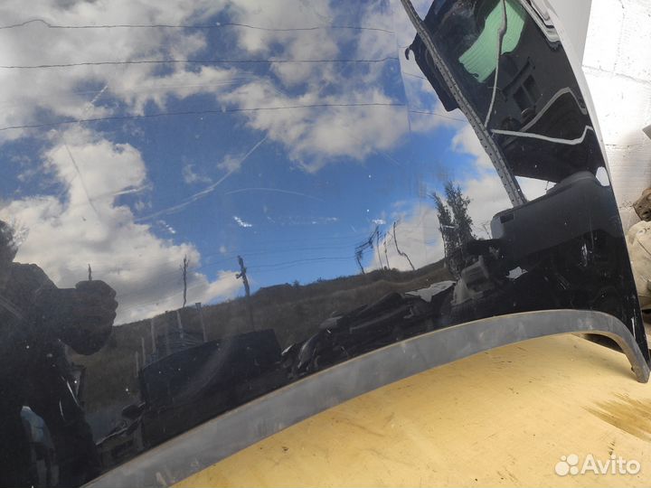 Капот на Opel Astra J 5Д