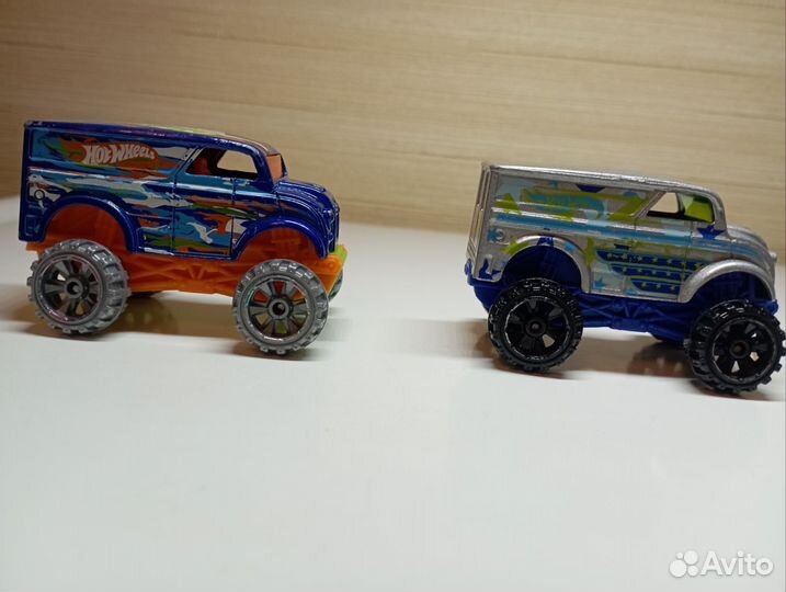 Машинки хот вилс hot wheels