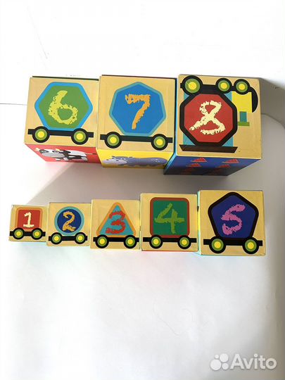 Развивающие игрушки пакетом