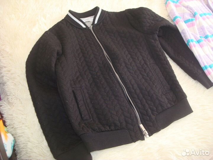 Отдам пакет вещей на девочку 9- 12 лет и другое