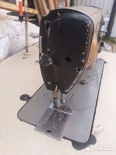 Швейная машинка textima