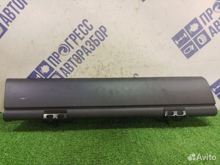 Полка багажника задняя левая Toyota Mark X седан