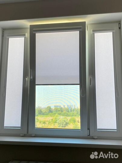 Установка рулонных жалюзи