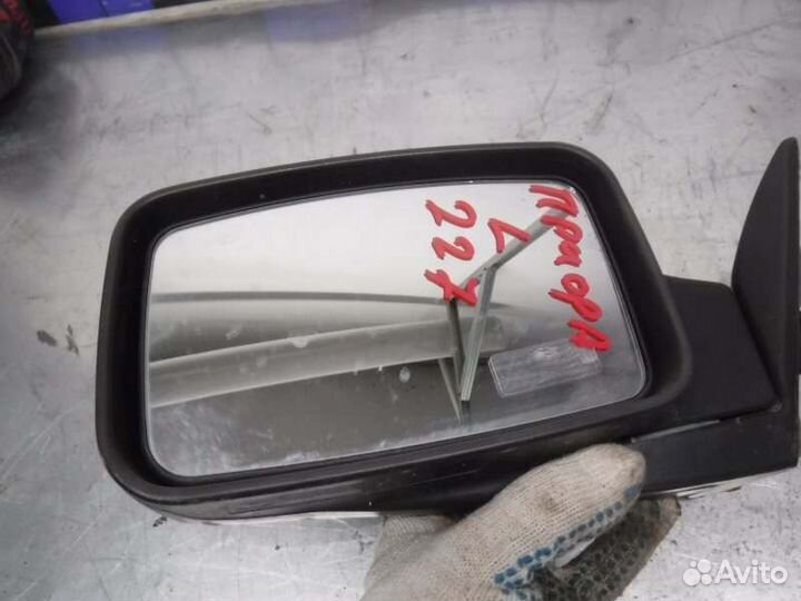 Зеркало левое Лада Приора 126 2011