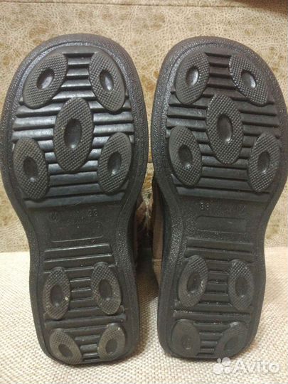 Сапоги зимние на девочку р. 33