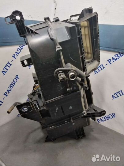 Королла е120 Корпус отопителя (Авторазбор Атп)