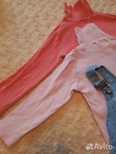 Джинсовый сарафан и 2 водолазки