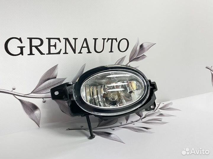 Противотуманка левая Тайвань Honda Civic 8 4D рест