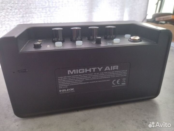 Комбик Nux Mighty Air