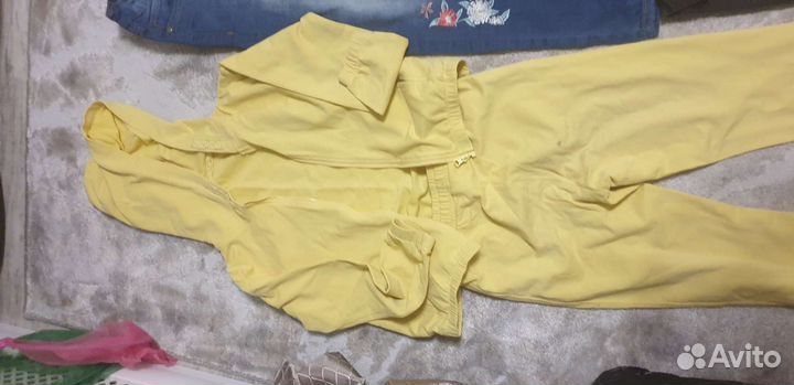 Вещи на девочку 9лет. 134 рост