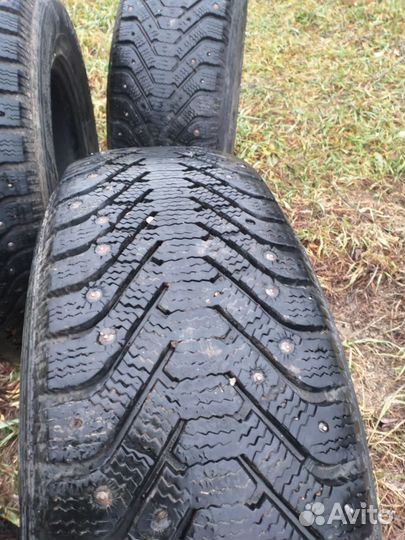 Goodyear UltraGrip Ice SUV 235/70 R16 107T