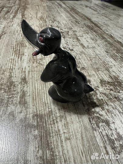 Утка в авто на магните