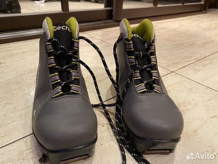 Лыжные ботинки