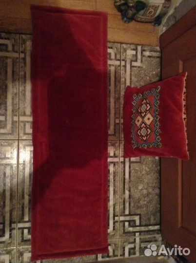 Коврик стариной вышивкой