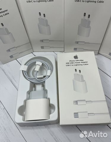 Зарядка на iPhone 20w