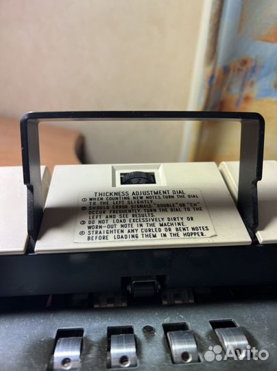 Машинка для счета денег/счетчик банкнот Magner 35