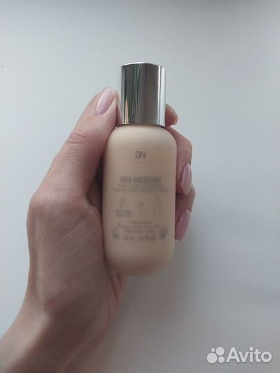 Тоналная основа Christian Dior