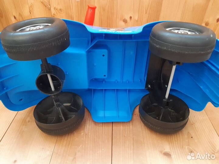 Машинка Каталка - пушкар