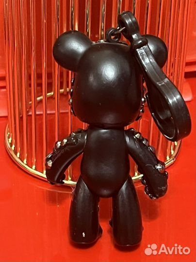 Шнурок из голубых страз 139 см,Красивые Брелки