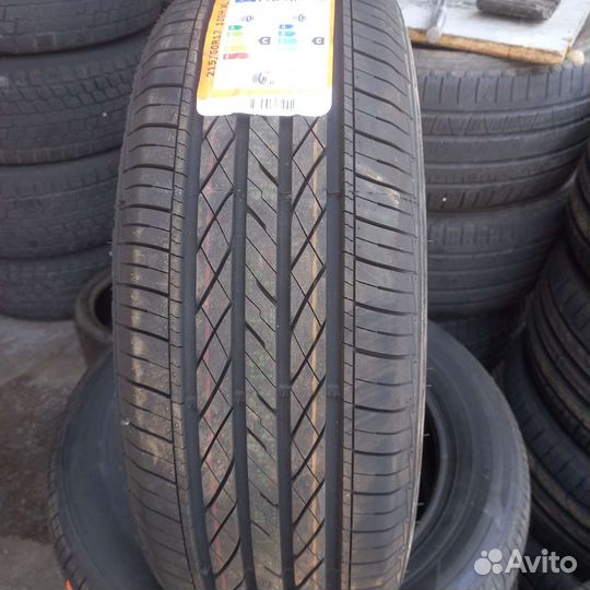 Tracmax X-Privilo H/T 215/60 R17 100H