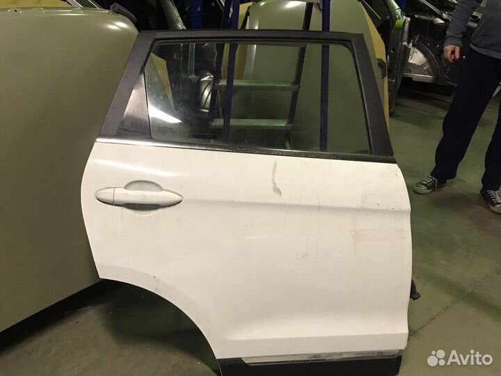 Дверь задняя правая Lifan X70