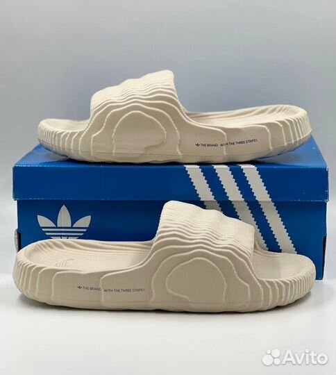 Сланцы Adidas