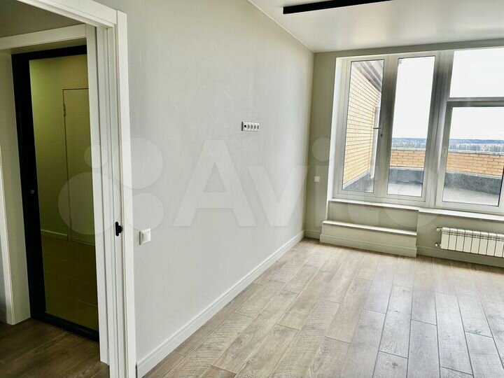 3-к. квартира, 110 м², 15/15 эт.