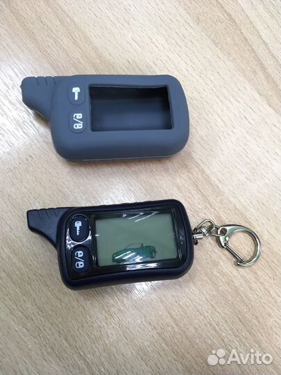 Брелок Tomahawk