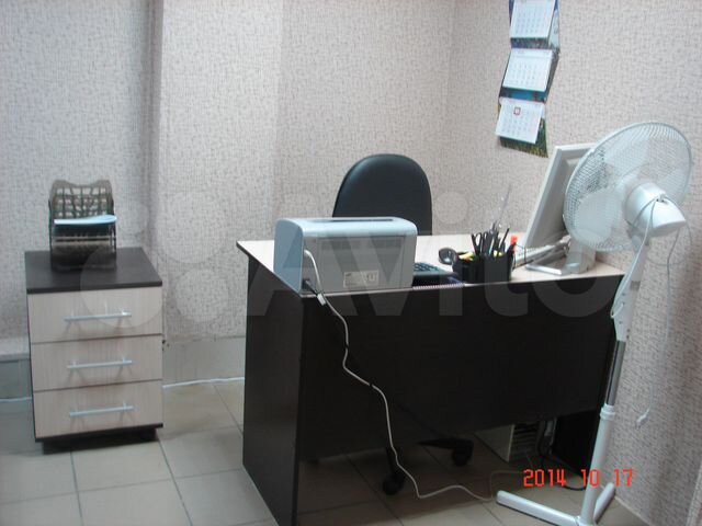Помещение под офис,услуги,10 м²,центр,1-я линия