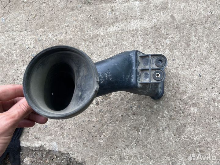 Воздухозаборник honda CR-V 2