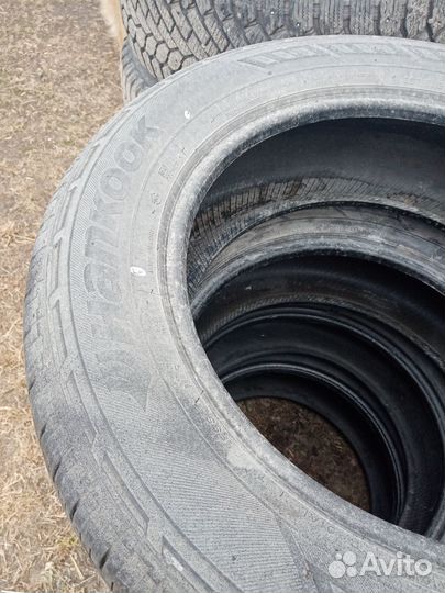 Hankook Radial RA18 235/60 R18