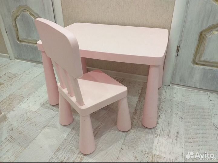 Стол и стул