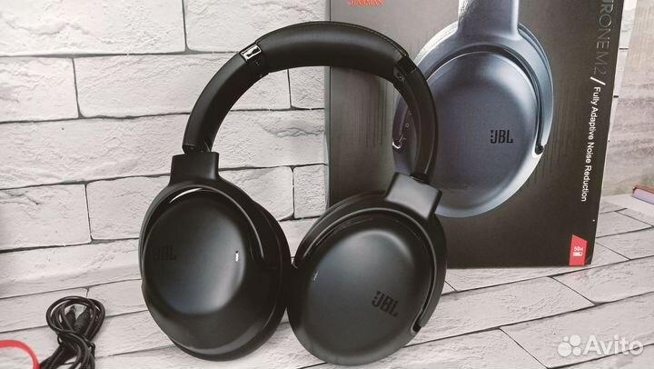 Наушники JBL tour one M2 (Шумоподавление)