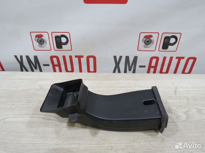 Воздуховод Audi Q3