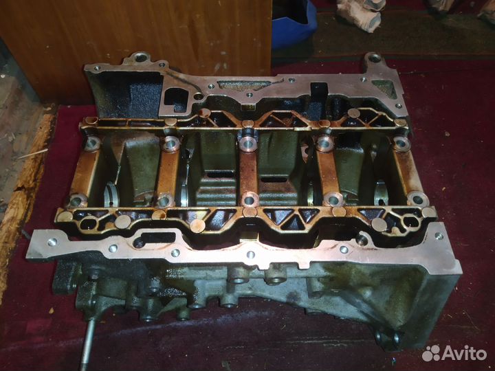 Блок двигателя 2.3 seba. Ford mondeo 4