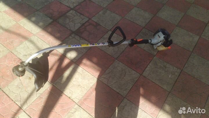 Триммер бензиновый
