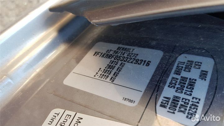 Разбор на запчасти Renault Megane 2 2002-2009