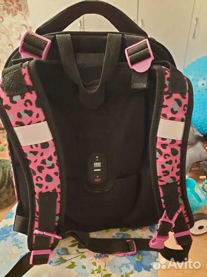 Рюкзак школьный ортопедический для девочки