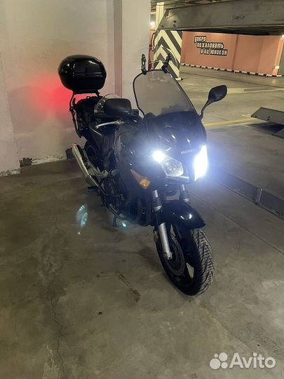 Honda sbf600 2005 год с абс