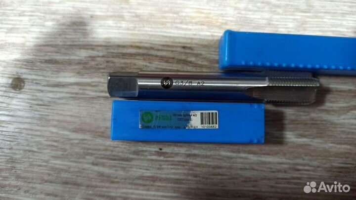 Метчики и плашки