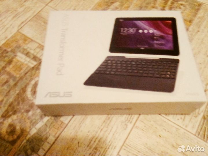Продаю планшет Asus с мобильной док-станцией
