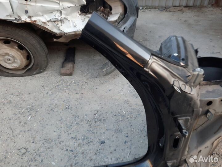 Порог передний правый Bmw X1 E84 N46B20BD 2012