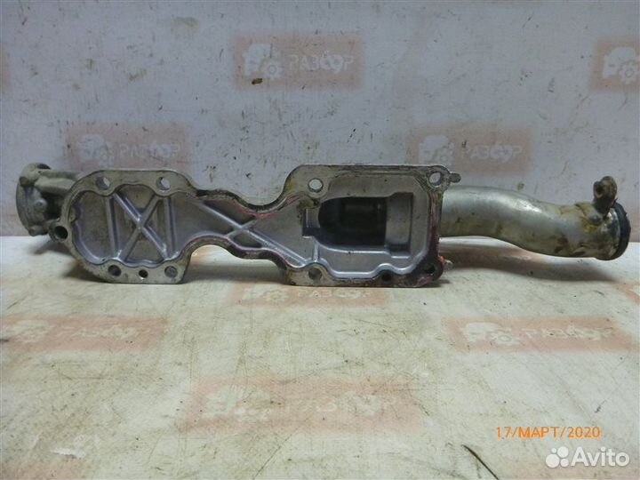 Патрубок системы охлаждения Mitsubishi Outlander