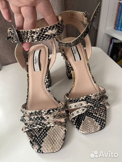 Pepe jeans босоножки 39 размер