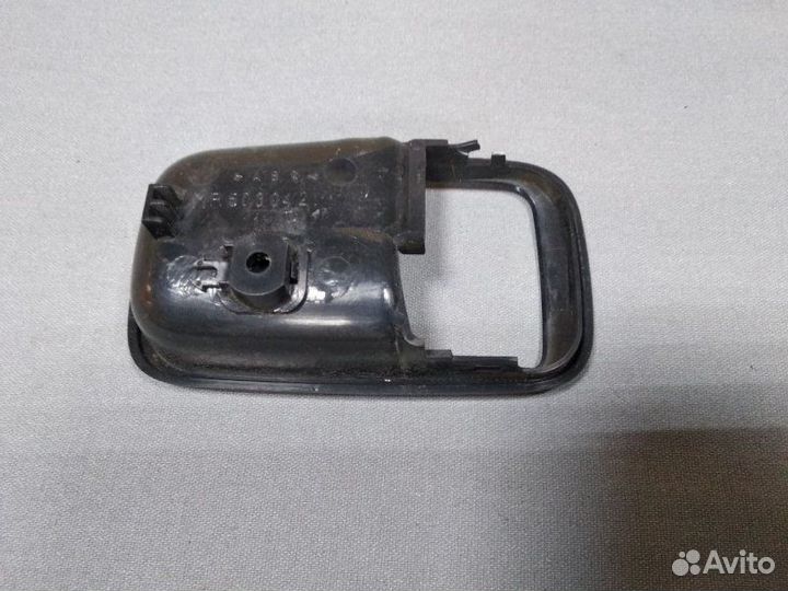 Накладка ручки внутренней правая Mitsubishi Lancer