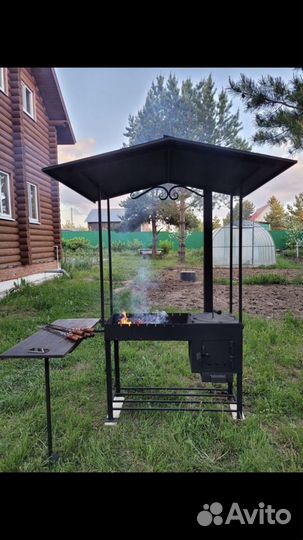 Мангал с крышей