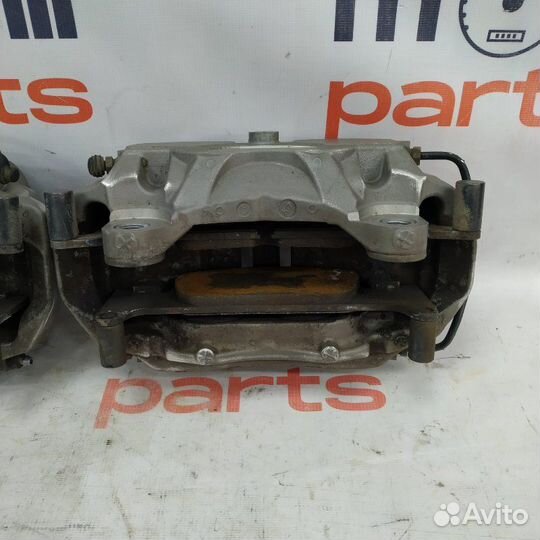 Суппорт передний Audi A5 8W 2018